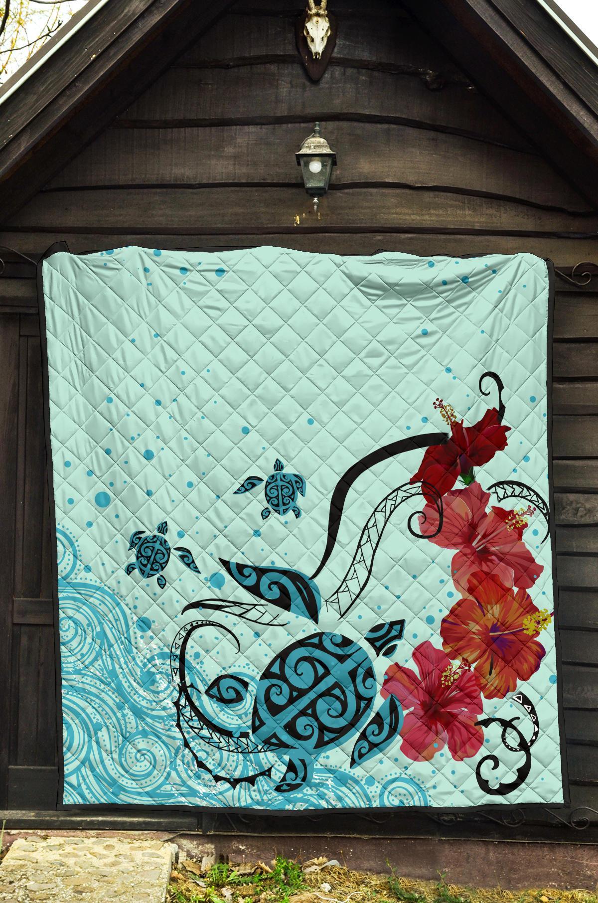 Sea Turtle Hibiscus Premium Quilt - Polynesian Pride