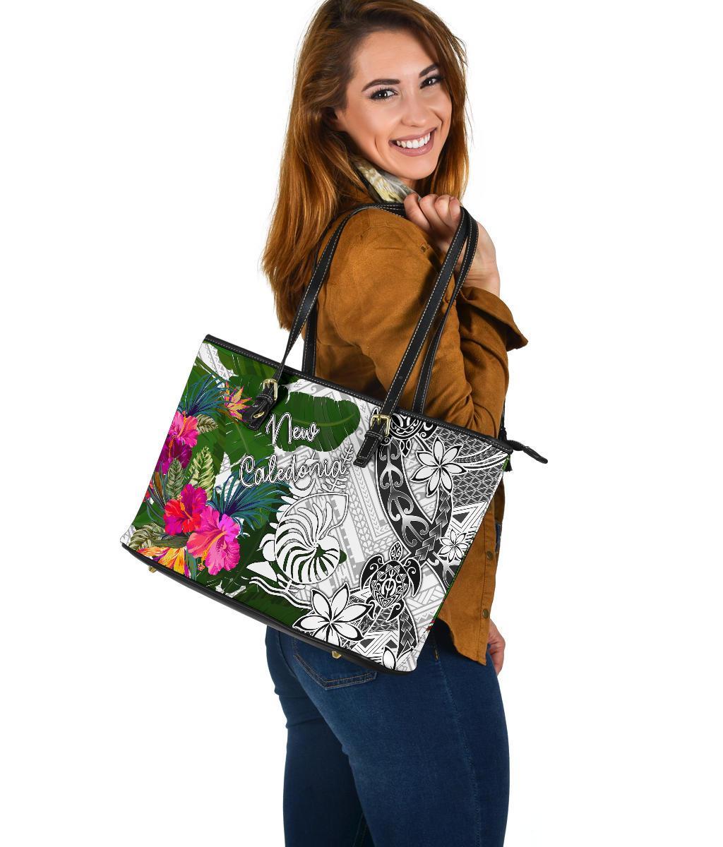 New Caledonia Large Leather Tote Bag White - Turtle Plumeria Banana Leaf Crest - Polynesian Pride