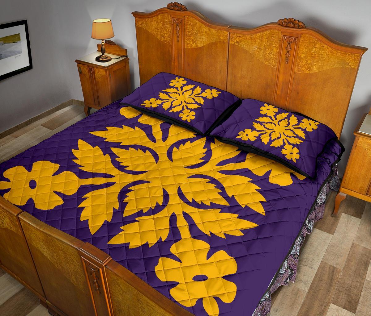 Hawaiian Quilt Bed Set Royal Pattern - Purple And Gold - B2 Style - Polynesian Pride