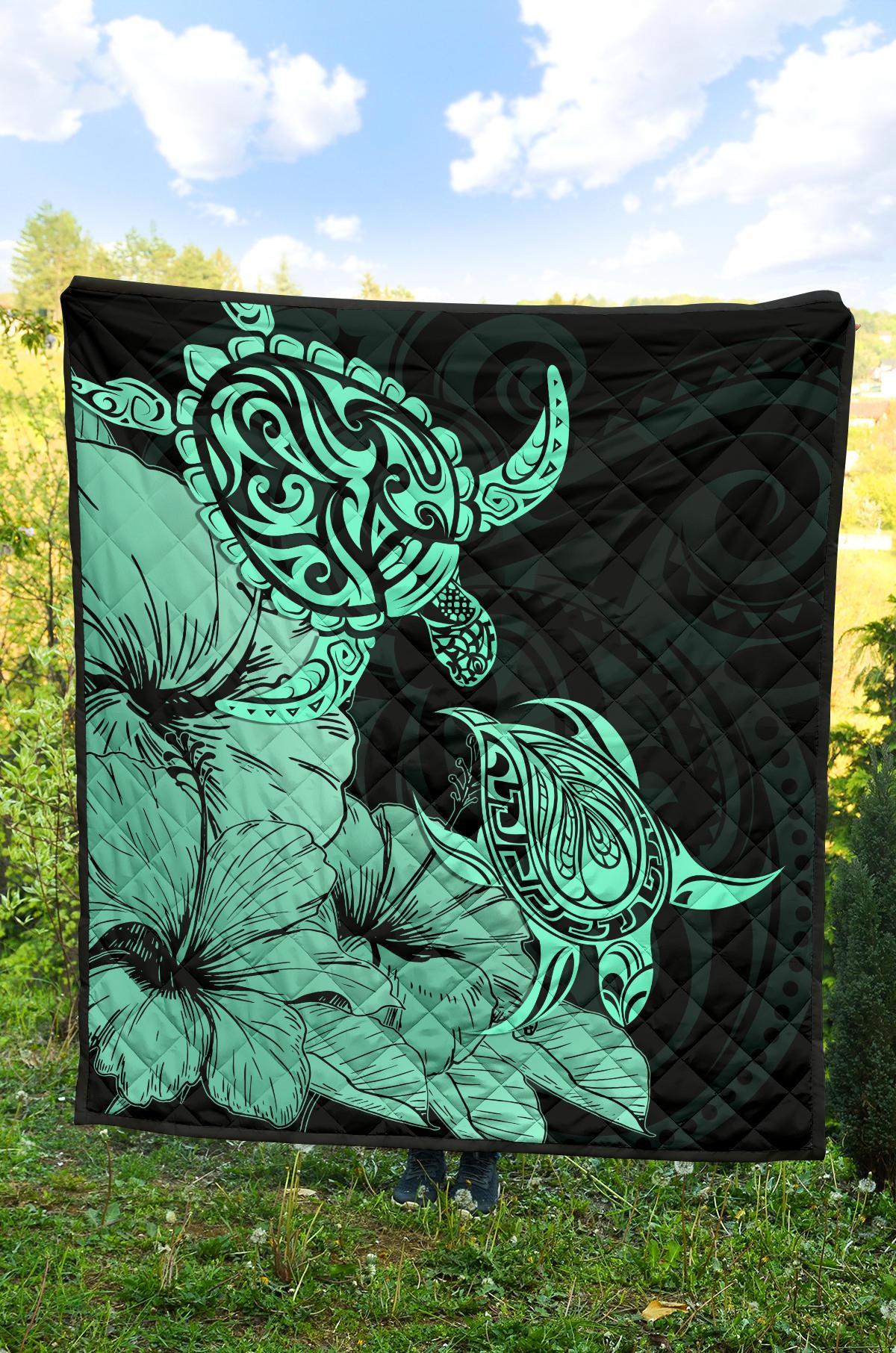 Hawaii Turtle Premium Quilt Polynesian Hibiscus Art Turquoise AH - Polynesian Pride