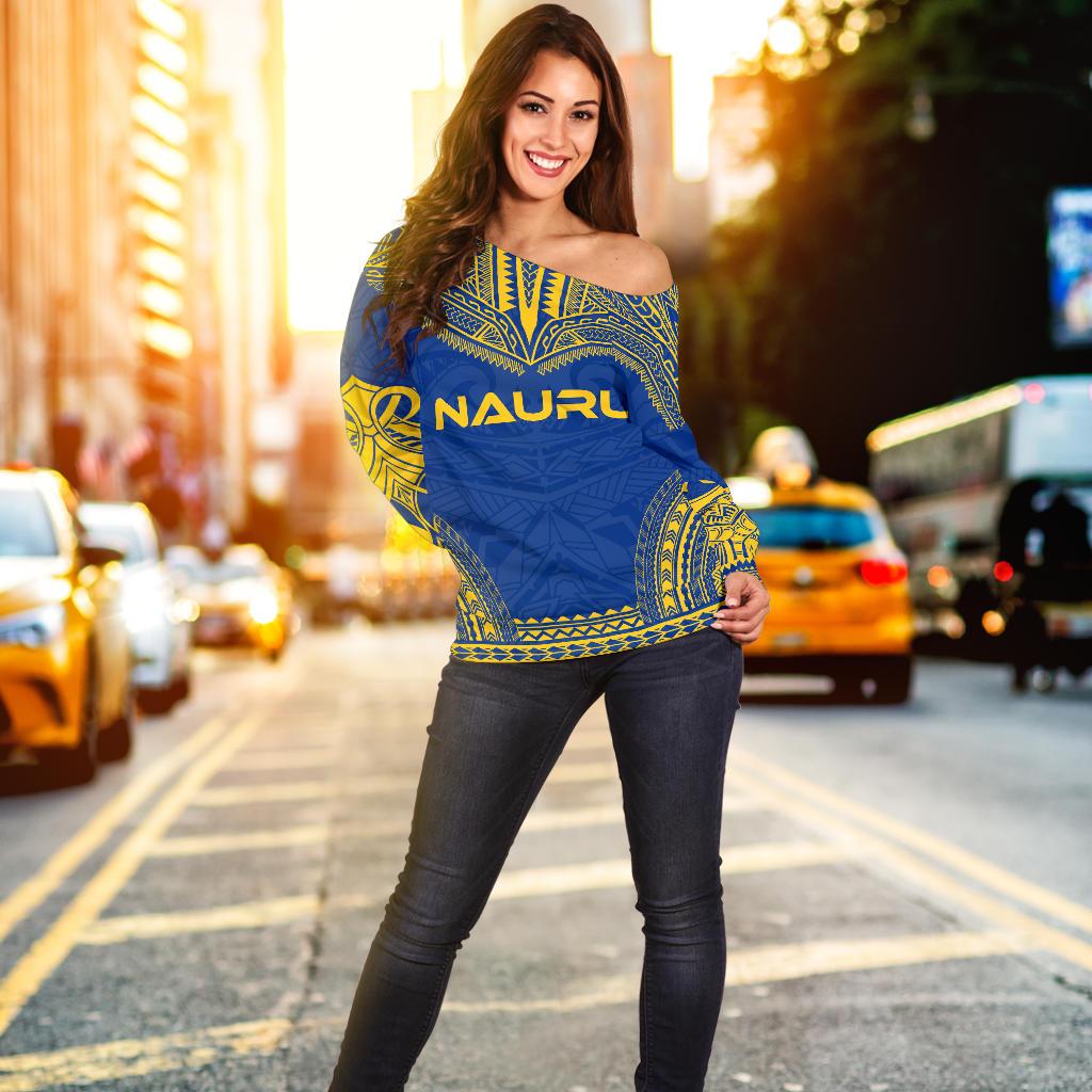 Nauru Flag Polynesian Chief Women's Off Shoulder Sweater - Polynesian Pride