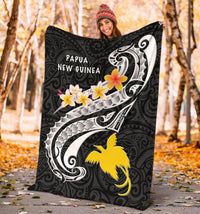 Papua New Guinea Premium Blanket - PNG Seal Polynesian Patterns Plumeria (Black) - Polynesian Pride