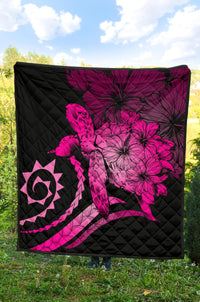 Hawaii Turtle Hibiscus Polynesian Vintage Premium Quilt - Pink - Polynesian Pride
