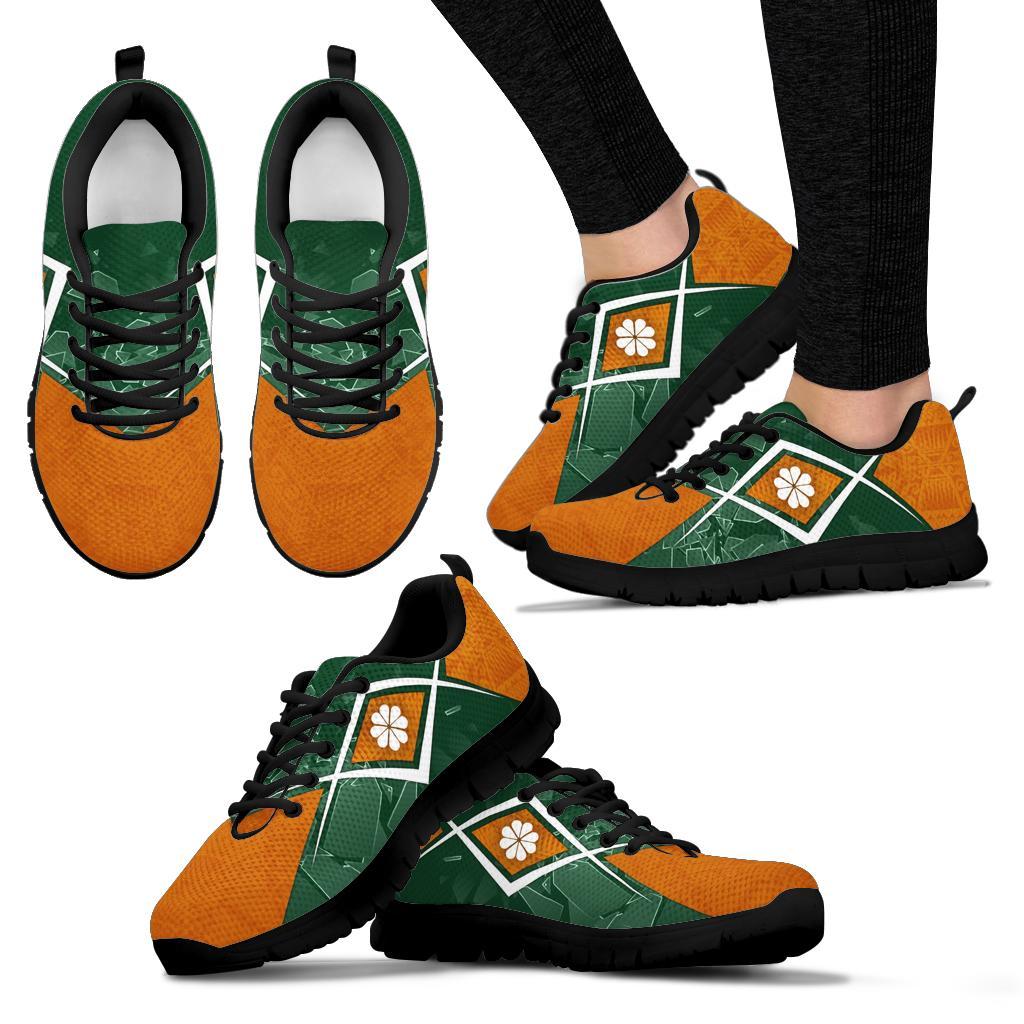 Marshall Islands Sneakers - Kwajalein Atoll Marshall Islands Flag with Polynesian Patterns - Polynesian Pride