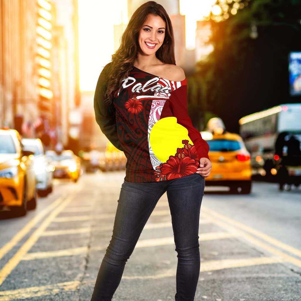 Palau Polynesian Women's Off Shoulder Sweater - Coat Of Arm With Hibiscus - Polynesian Pride