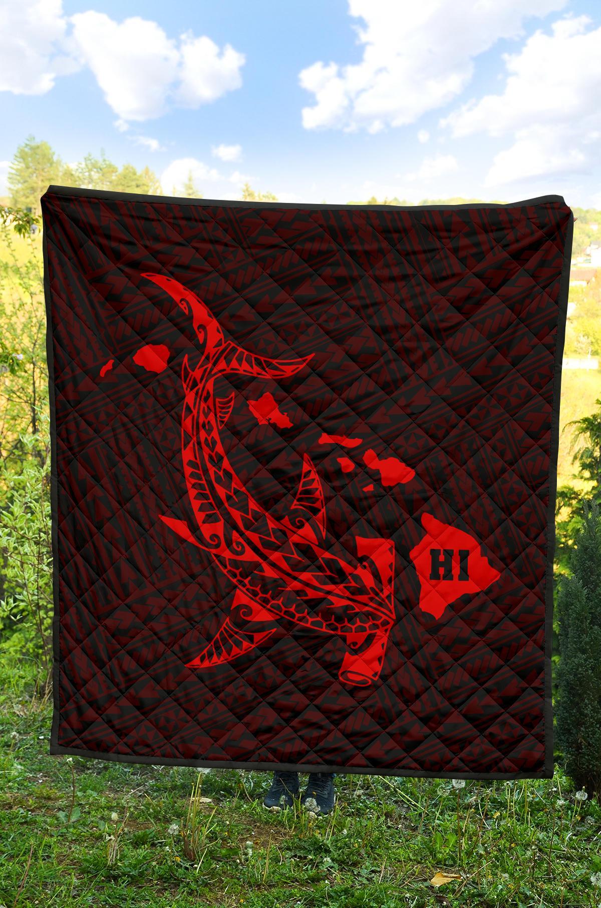 Hawaii Shark Red Polynesian Premium Quilt - Polynesian Pride