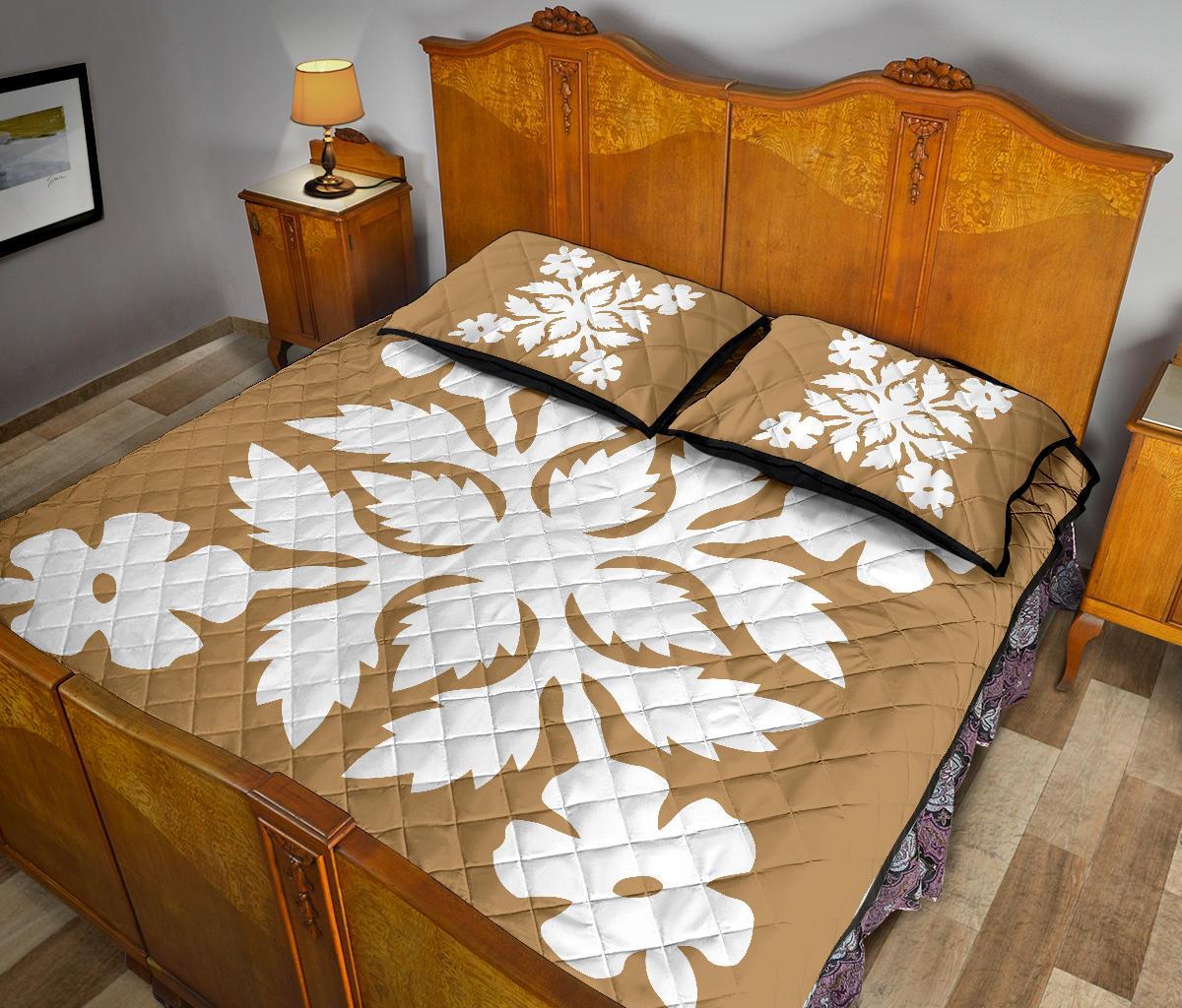 Hawaiian Quilt Bed Set Royal Pattern - Gold - B2 Style - Polynesian Pride