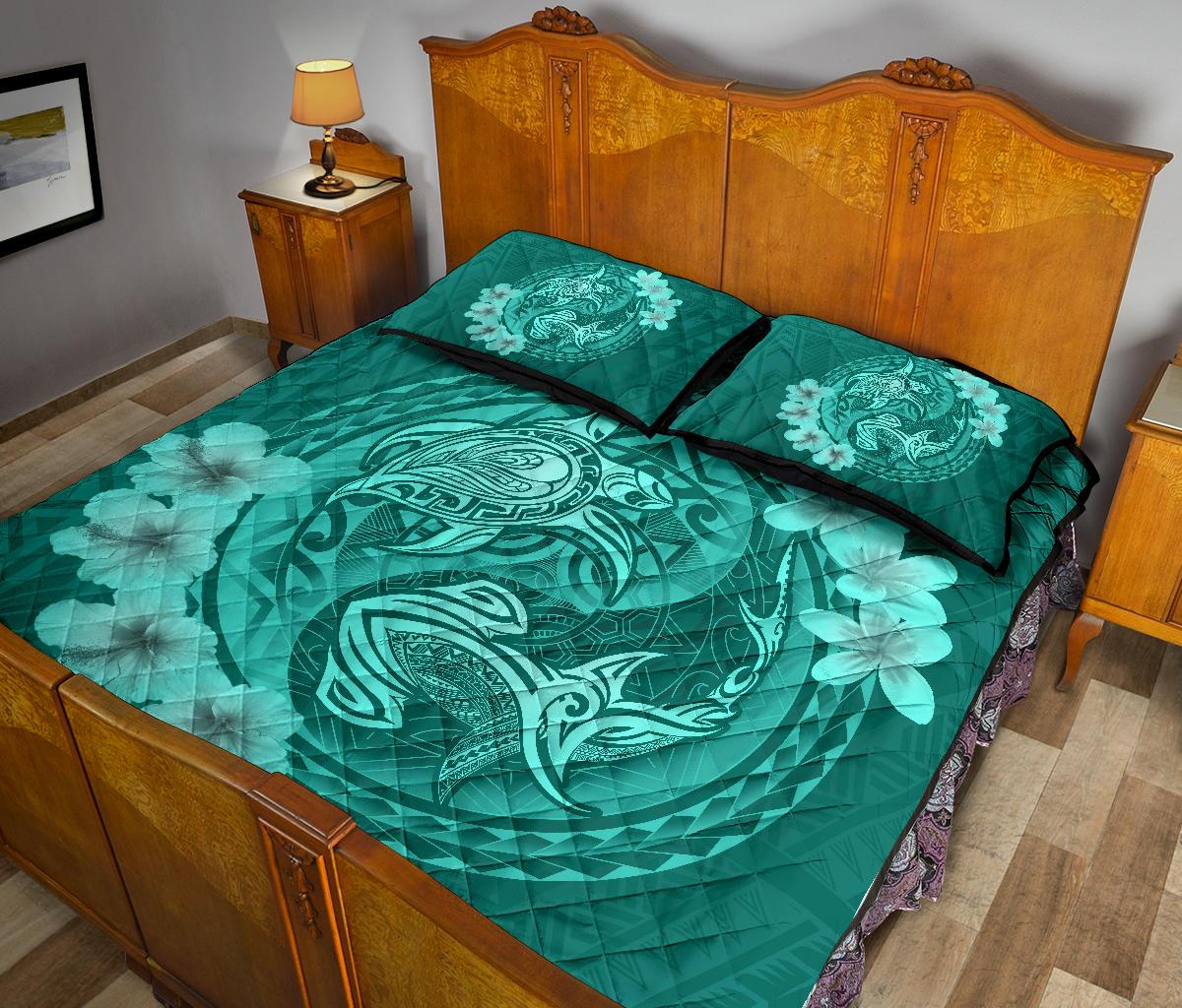 Hawaii Yin Yang Turtle Shark Hibiscus Plumeria Quilt Bed Set - Turquoise - Polynesian Pride