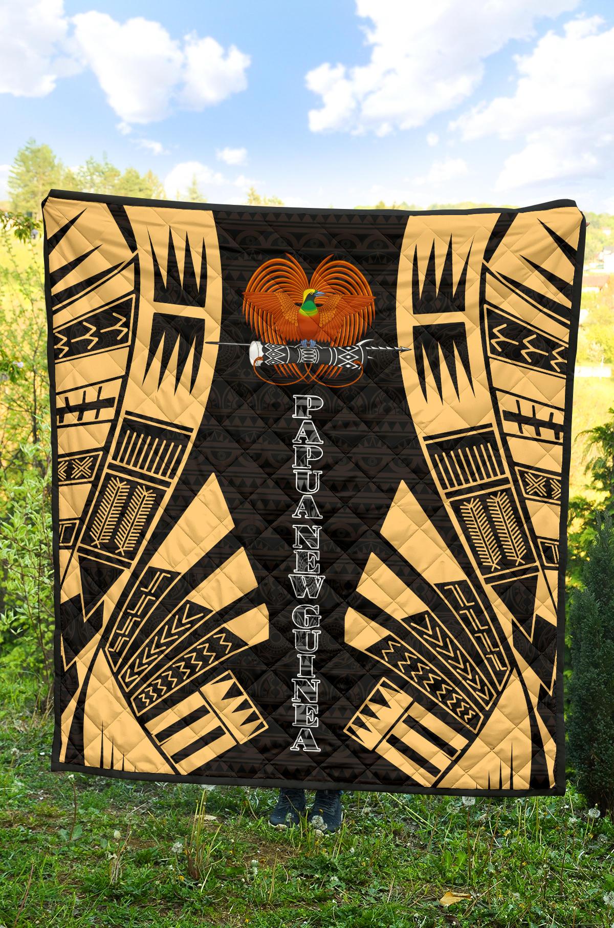 Papua New Guinea Premium Quilt - Papua New Guinea Coat Of Arsms Polynesian Gold Tattoo - Polynesian Pride
