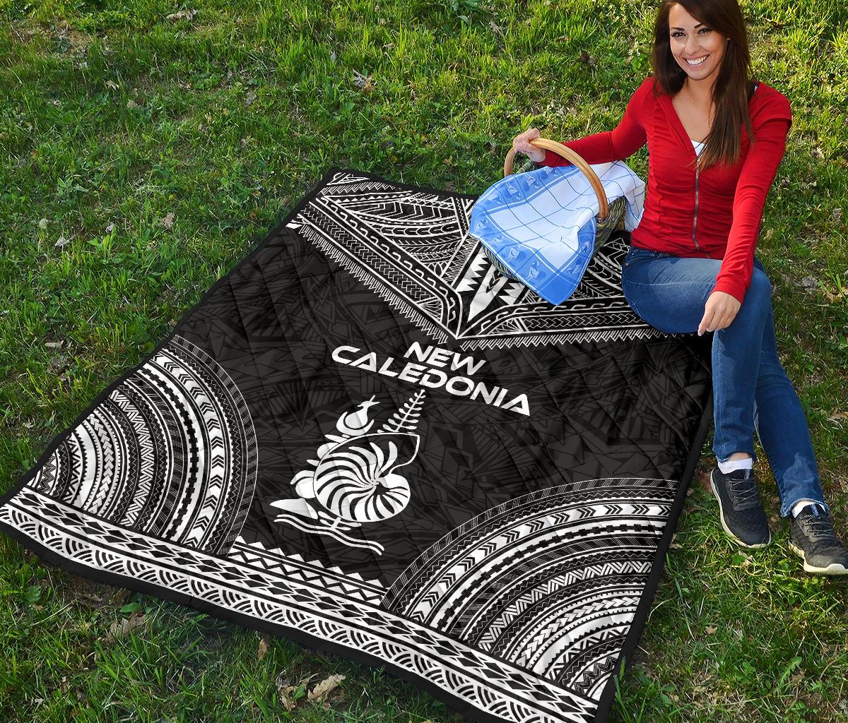 New Caledonia Premium Quilt - New Caledonia Coat Of Arms Polynesian Chief Black Version - Polynesian Pride