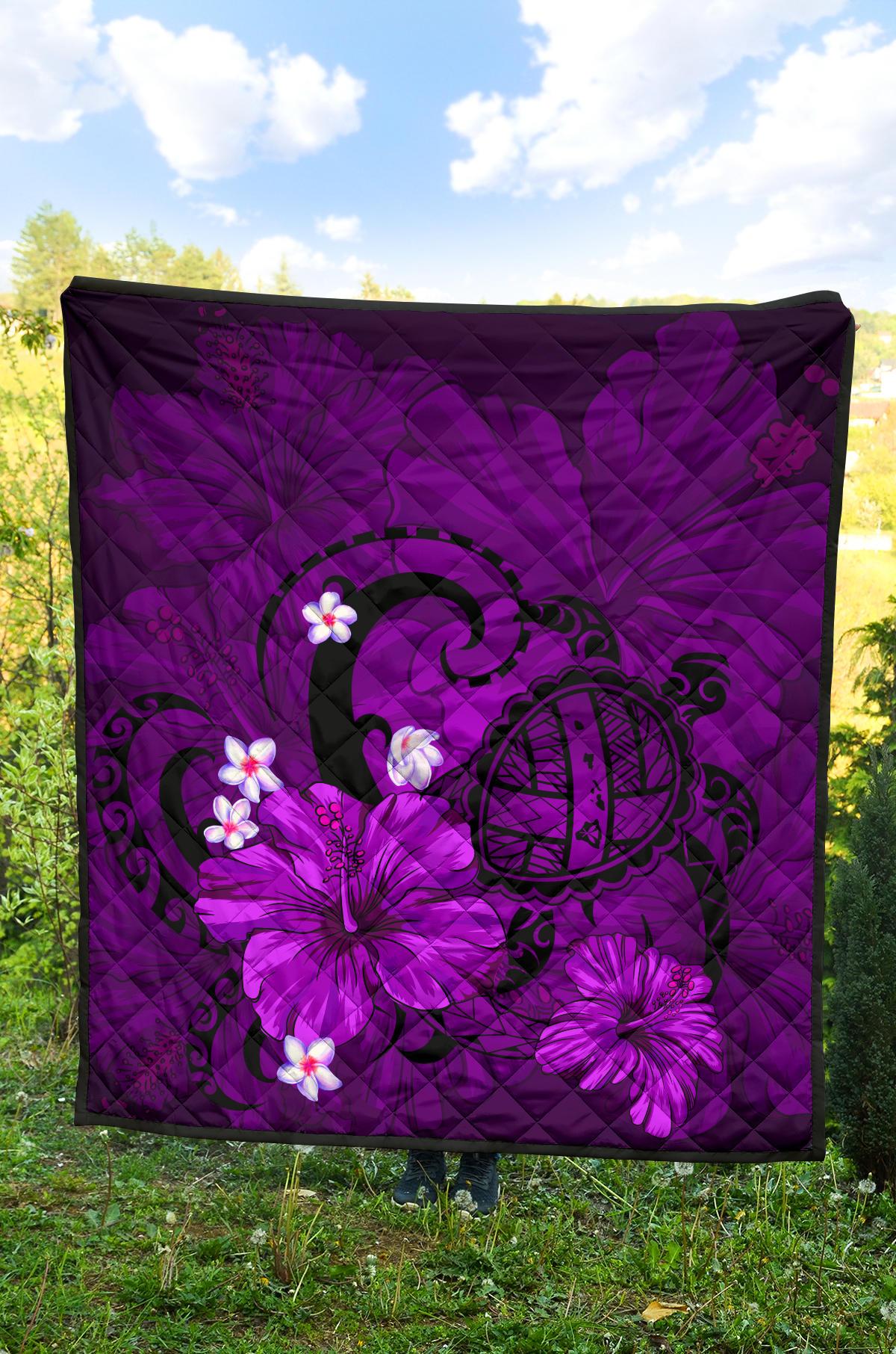 Hawaii Turtle Poly Tribal Purple Premium Quilt - Polynesian Pride