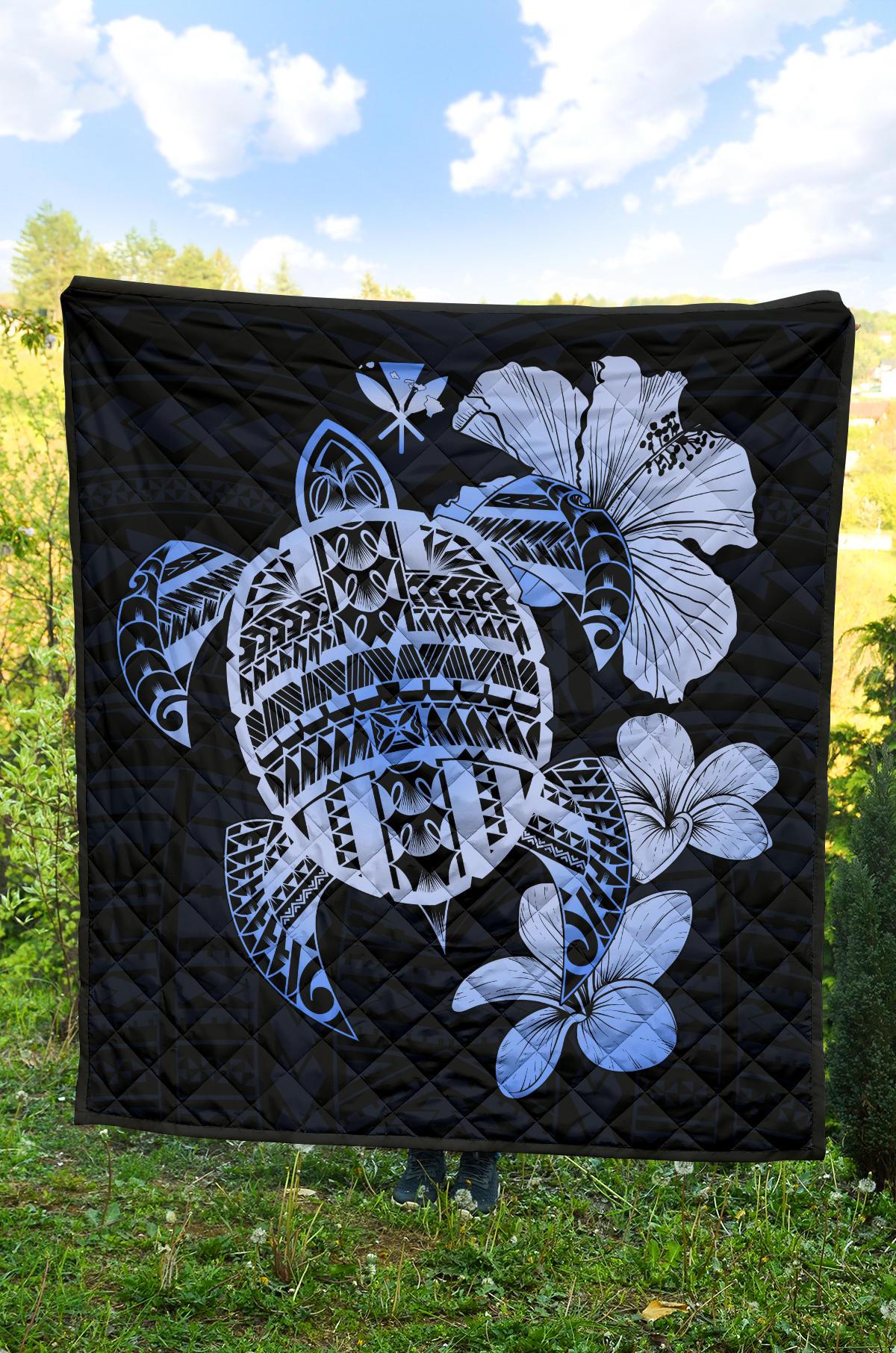 Hawaiian Kanaka Hibiscus Plumeria Mix Polynesian Turtle Premium Quilt Blue AH - Polynesian Pride