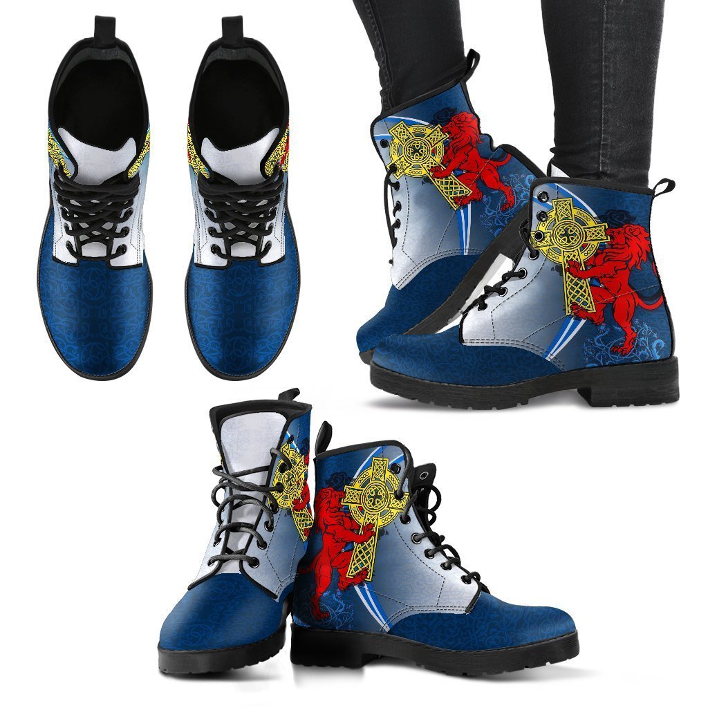 Scotland Leather Boots - Scottish Lion With Celtic Cross - Polynesian Pride