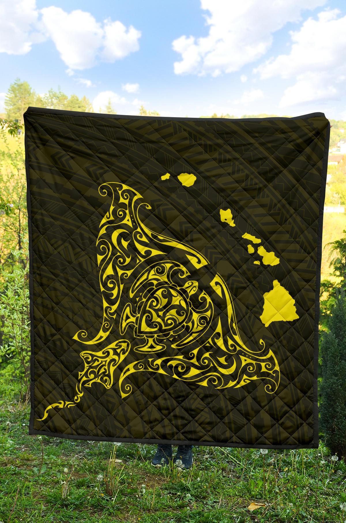 Rays Hawaii Map Polynesian Premium Quilt - Yellow - Polynesian Pride