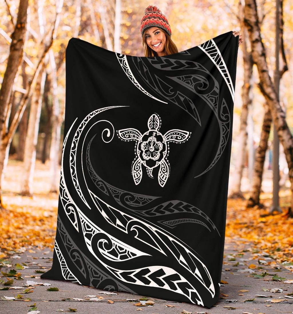Hawaii Turtle Hibicus Premium Blanket - Frida Style - White - Polynesian Pride