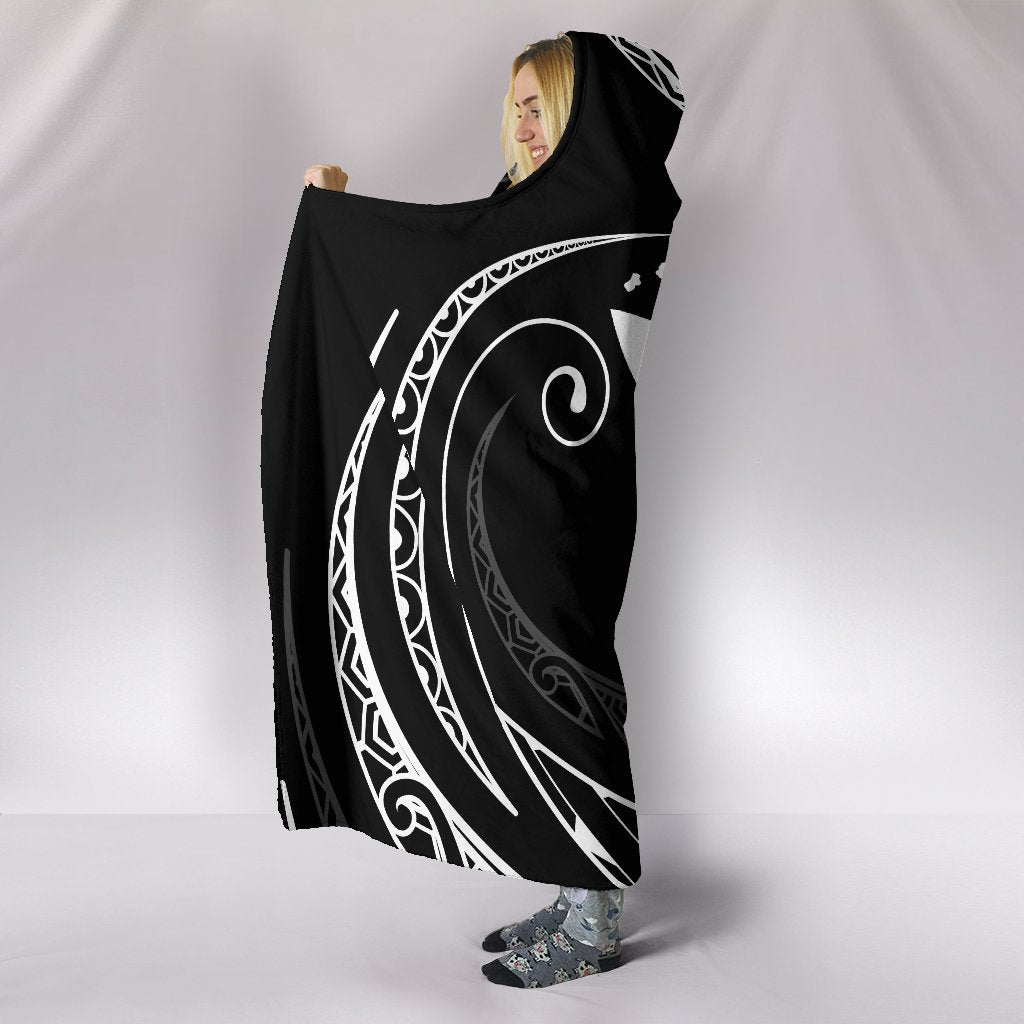 Kanaka Hooded Blanket - White - Frida Style - Polynesian Pride