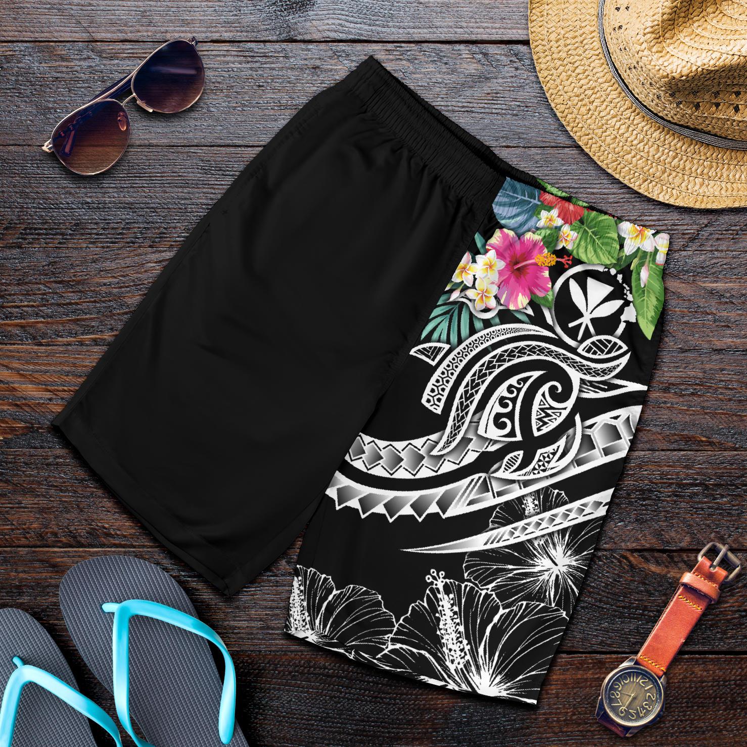 Polynesian Hawaii Kanaka Maoli Men's Shorts - Summer Plumeria (Black) Black - Polynesian Pride