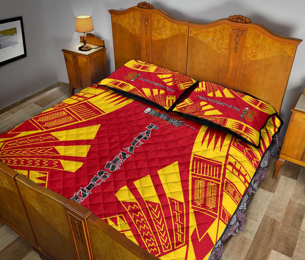 Papua New Guinea Quilt Bed Set - Papua New Guinea Coat Of Arms & Polynesian Yellow Tattoo Style - Polynesian Pride