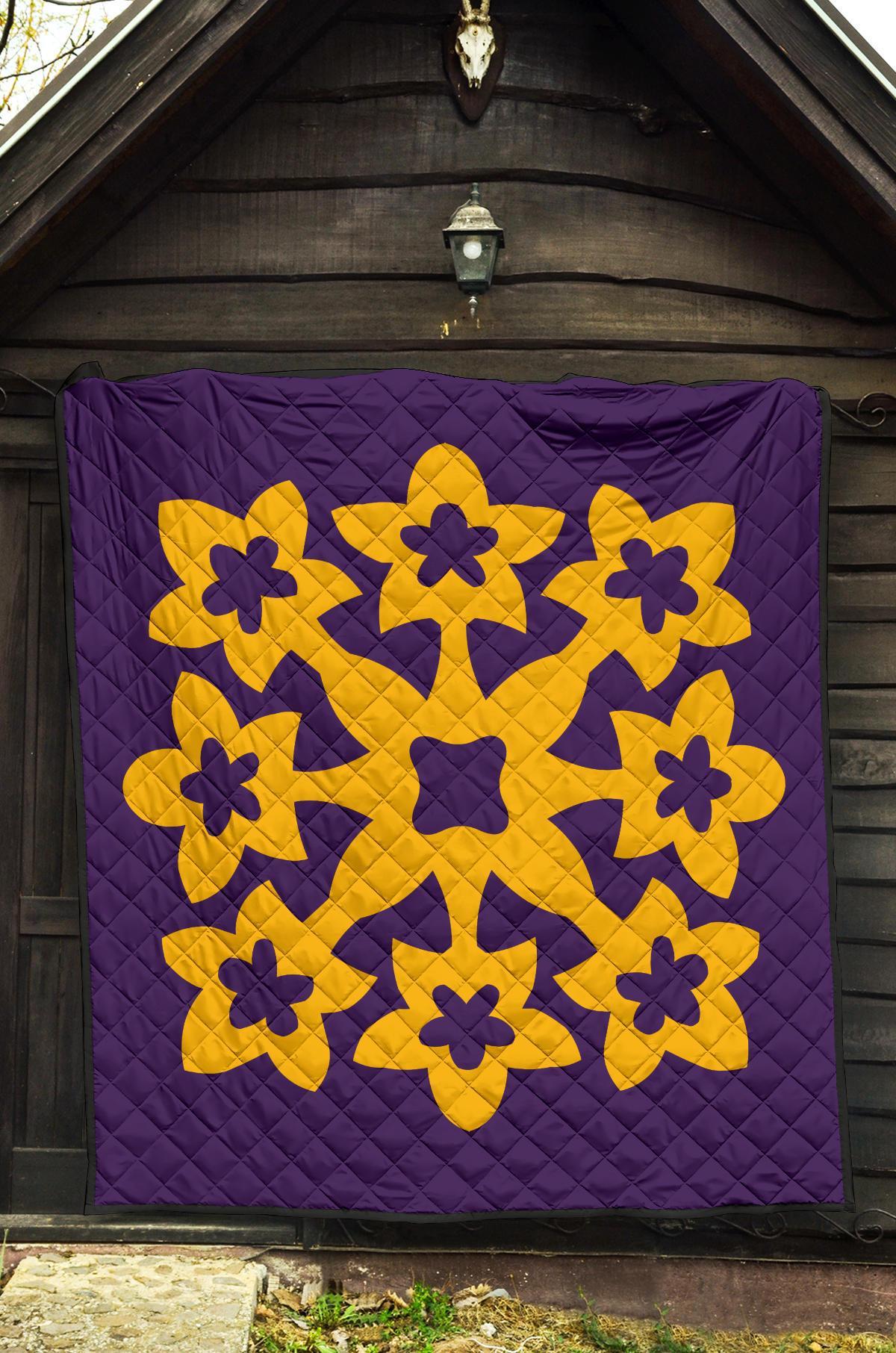 Hawaiian Premium Quilt Royal Pattern - Purple And Gold - A1 Style - Polynesian Pride