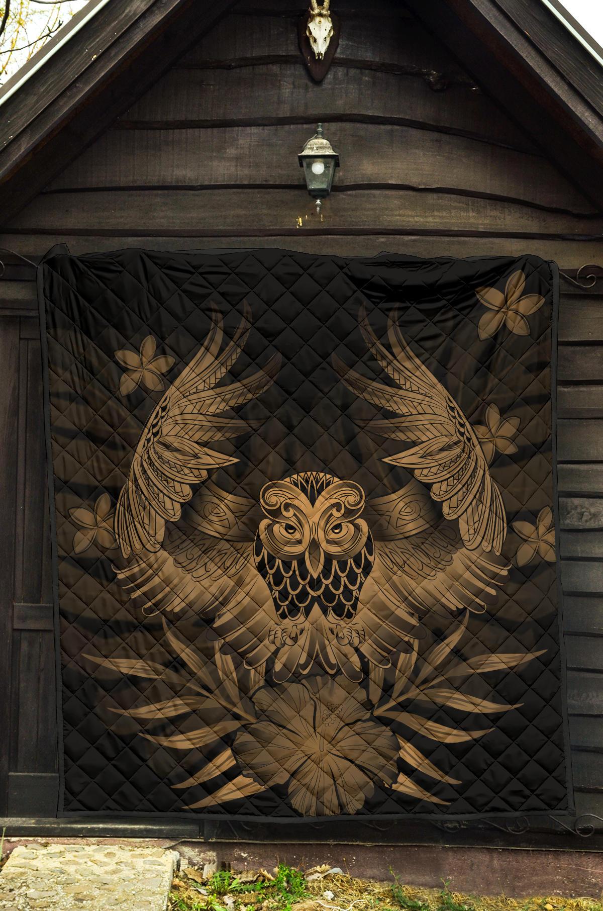 Hawaii Owl Hibiscus Plumeria Premium Quilt - Gold - Polynesian Pride