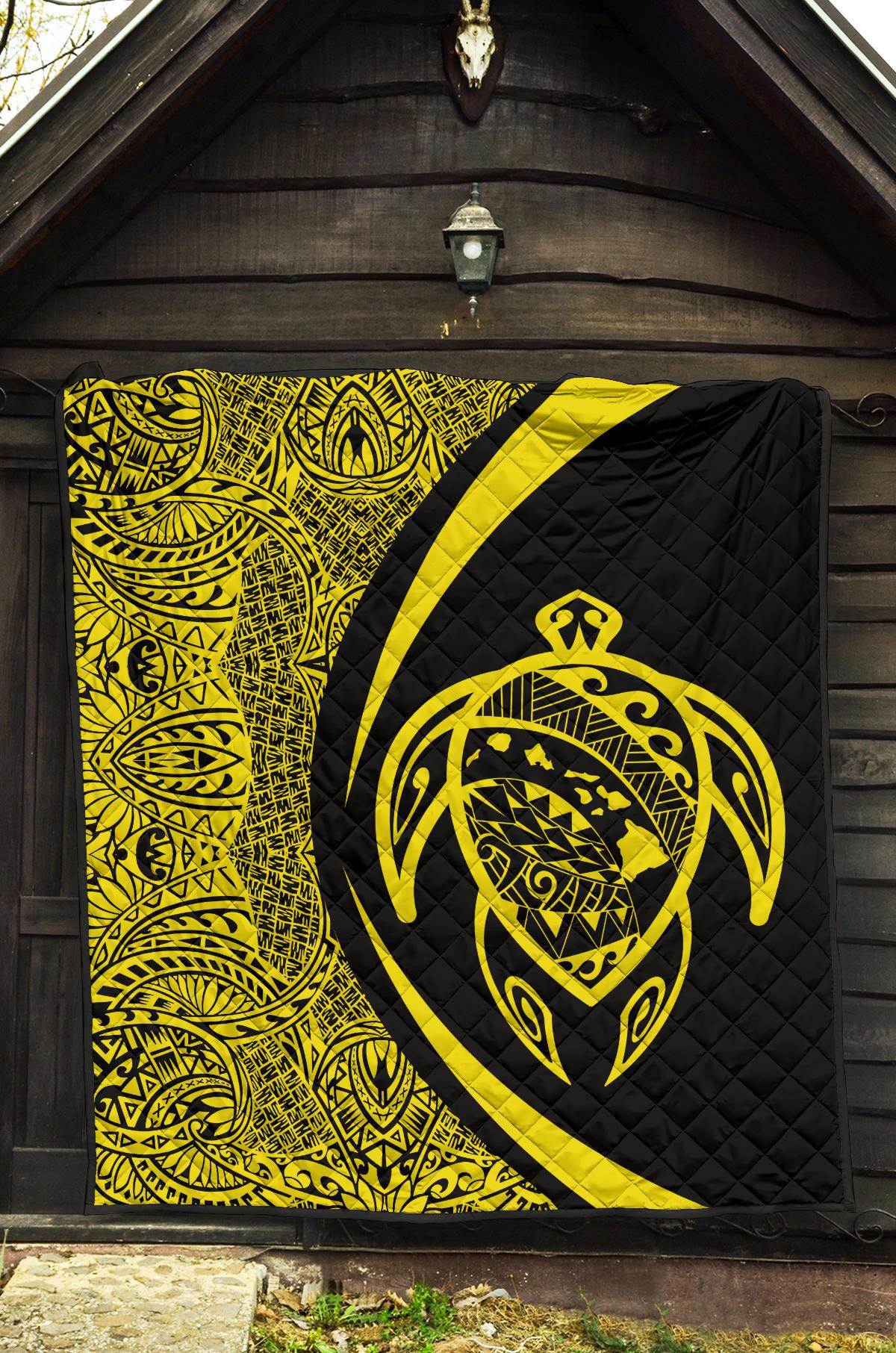 Hawaii Turtle Map Polynesian Premium Quilt - Yellow - Circle Style - Polynesian Pride