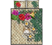 Kiribati Polynesian Quilt Bed Set - Hibiscus Turtle Tattoo Beige - Polynesian Pride