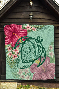Hawaii Turtle Hibiscus Plumeria Premium Quilt - Hug Style - Polynesian Pride