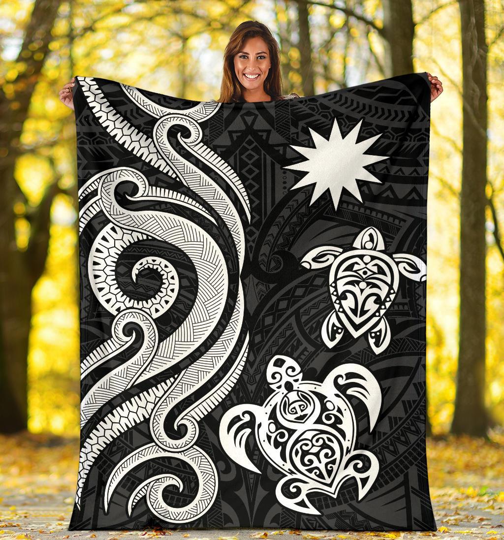 Nauru Premium Blanket - White Tentacle Turtle - Polynesian Pride