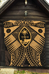 Guam Polynesian Premium Quilt - Guam Gold Seal with Polynesian Tattoo - Polynesian Pride