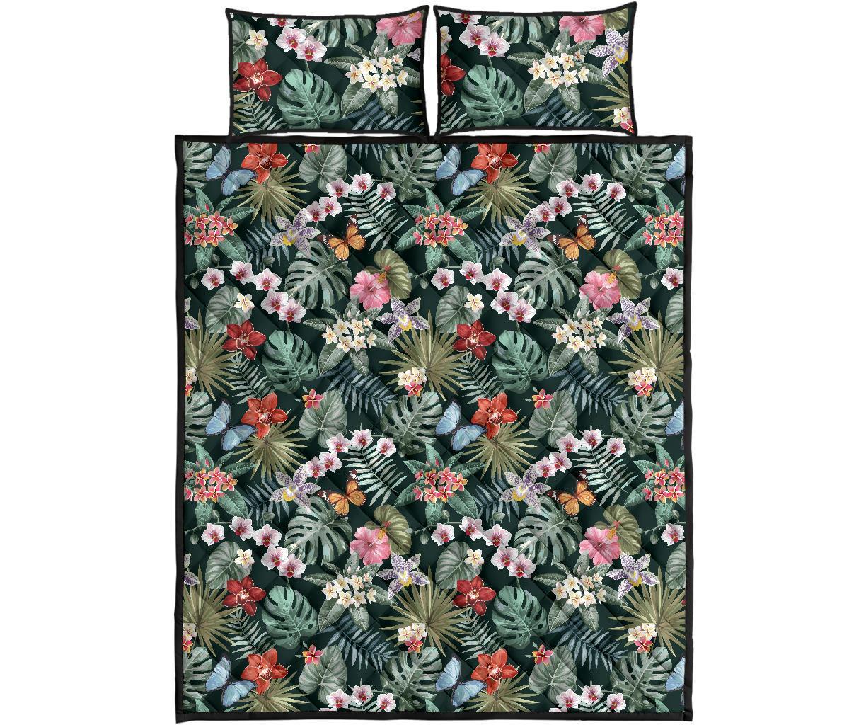 Tropical Plumeria Pattern With Palm Leaves Quilt Bed Set Art - Polynesian Pride