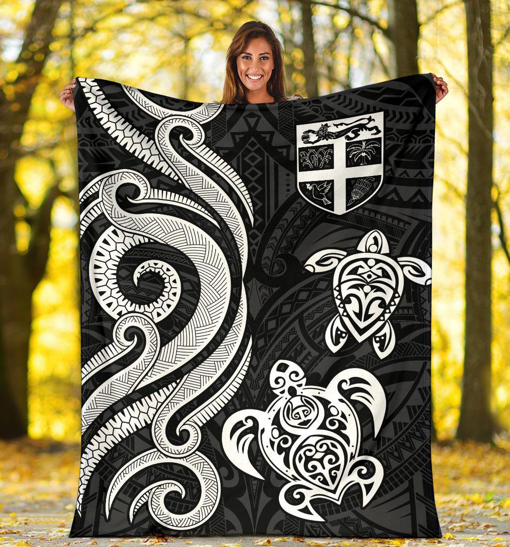 Fiji Polynesian Premium Blanket - White Tentacle Turtle - Polynesian Pride