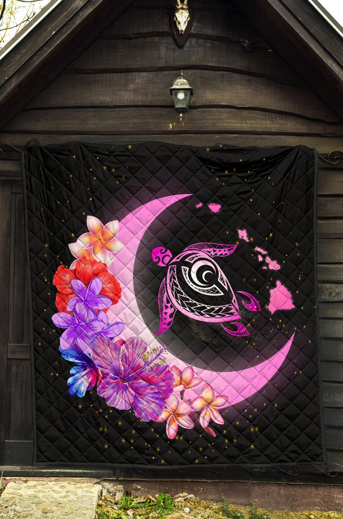 Hawaii Map Moon Star Turtle Plumeria Hibiscus Premium Quilt - Polynesian Pride