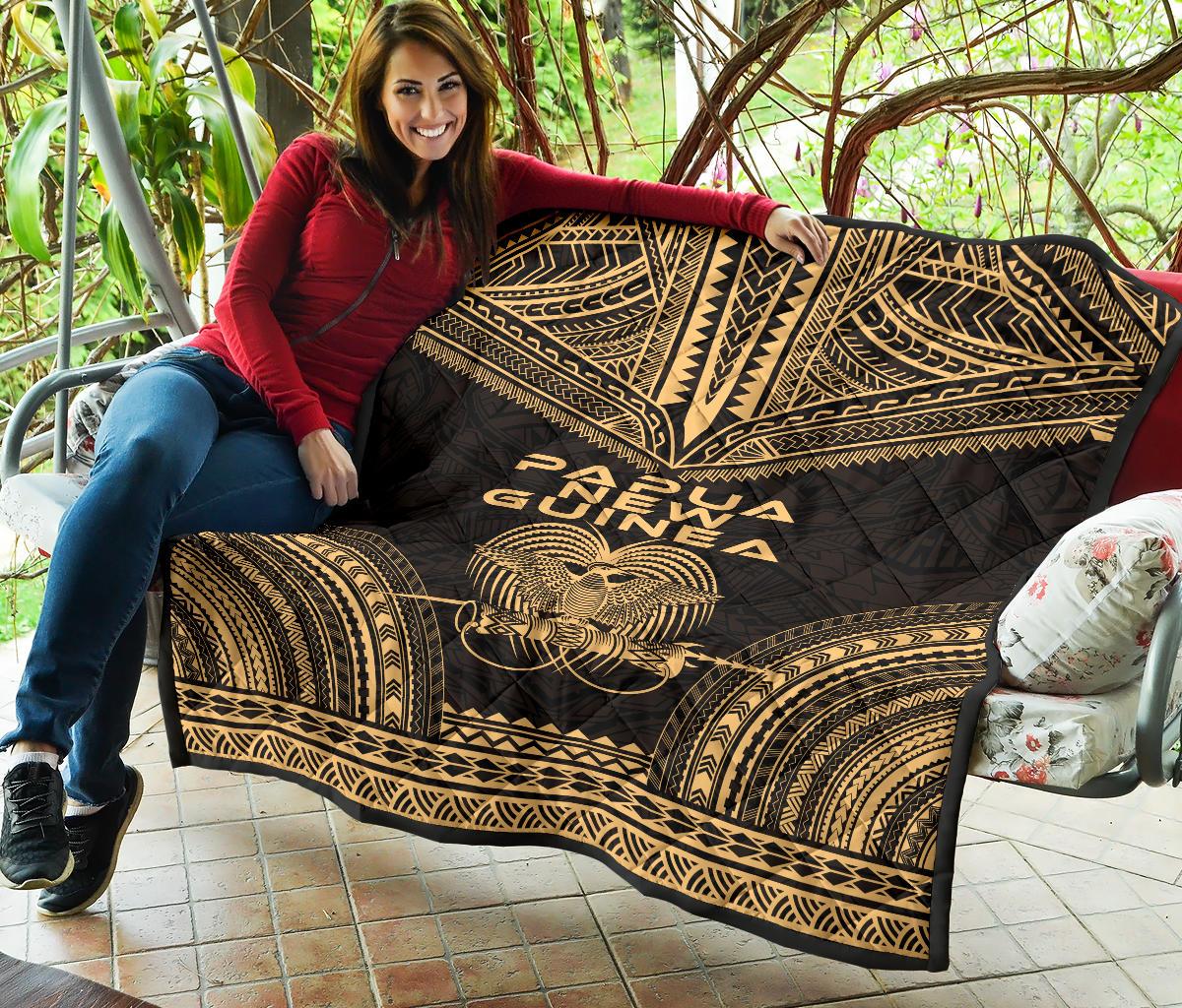 Papua New Guinea Premium Quilt - Papua New Guinea Coat Of Arms Polynesian Chief Gold Version - Polynesian Pride