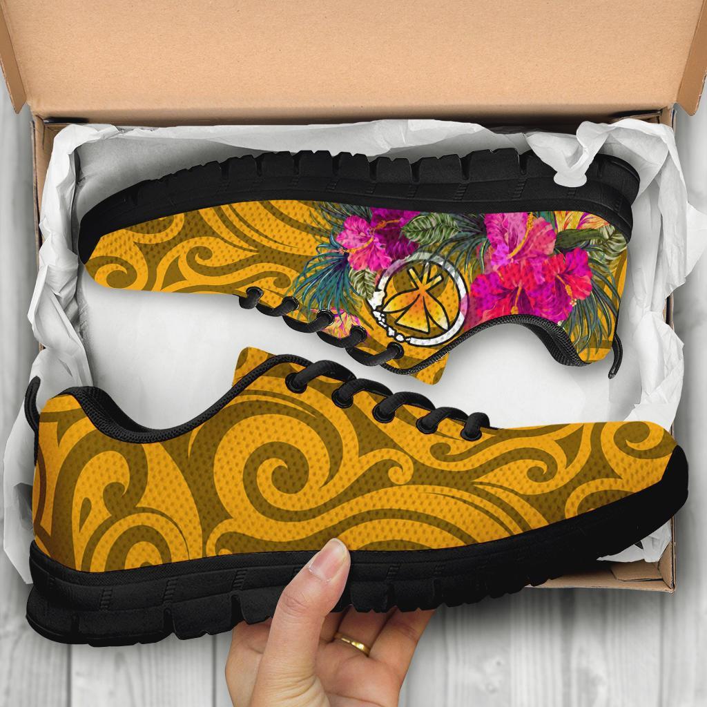 Hawaii Sneakers - Kanaka Maoli With Hibiscus On Polynesian Patterns (YELLOW) - Polynesian Pride