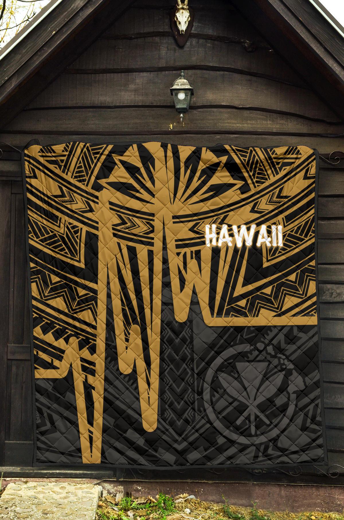 Hawaii Quilt - Kanaka Maoli With Polynesian Pattern In Heartbeat Style (Gold) - Polynesian Pride