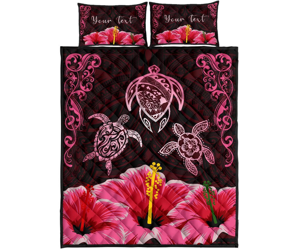 Personalized - Hawaii Map Turtle Hibiscus Polynesian Luxury Quilt Bed Set - Honu Ohana - Pink Art - Polynesian Pride