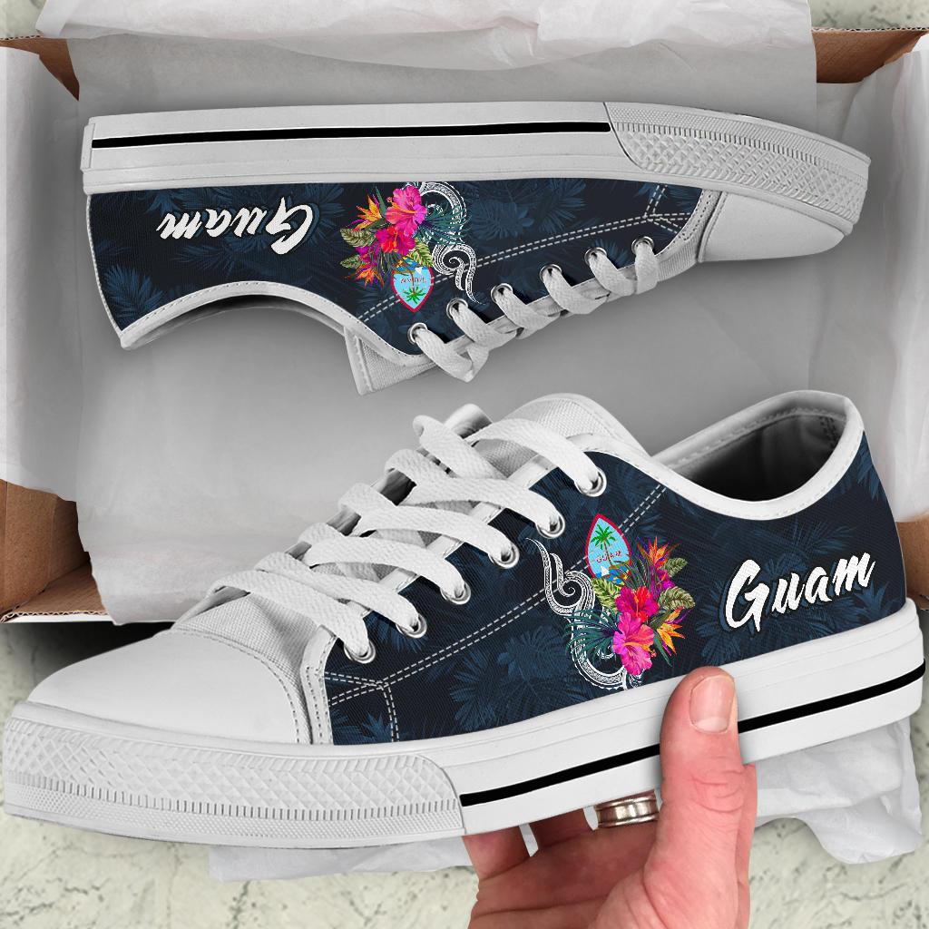 Guam Polynesian Low Top Shoe - Tropical Flower - Polynesian Pride