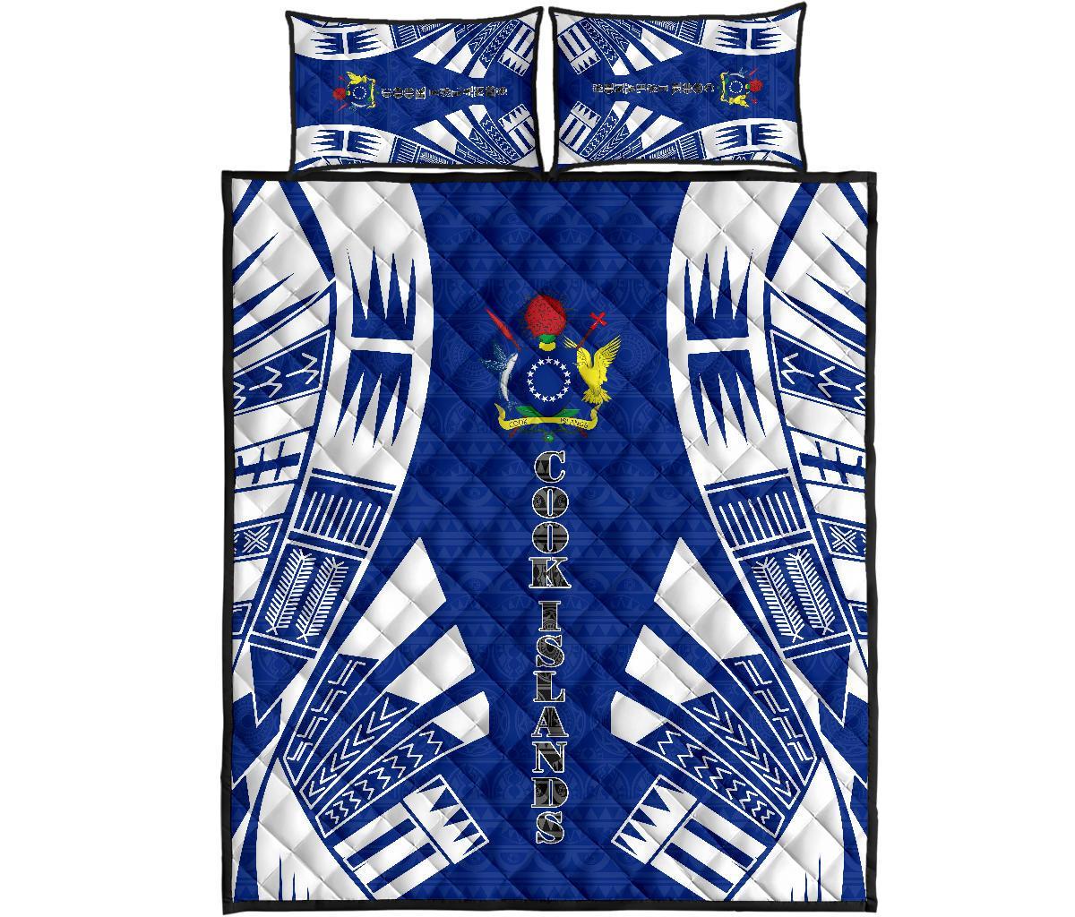 Cook Islands Quilt Bed Set - Cook Islands Coat Of Arms & Polynesian White Tattoo Style Blue - Polynesian Pride