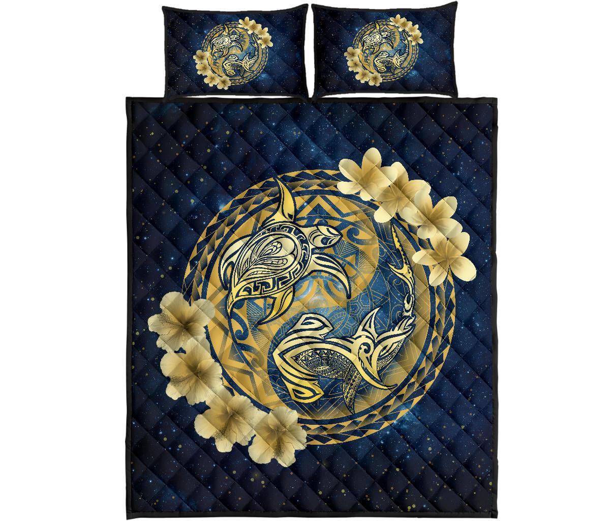 Hawaii Galaxy Yin Yang Turtle Shark Hibiscus Plumeria Quilt Bed Set Blue - Polynesian Pride