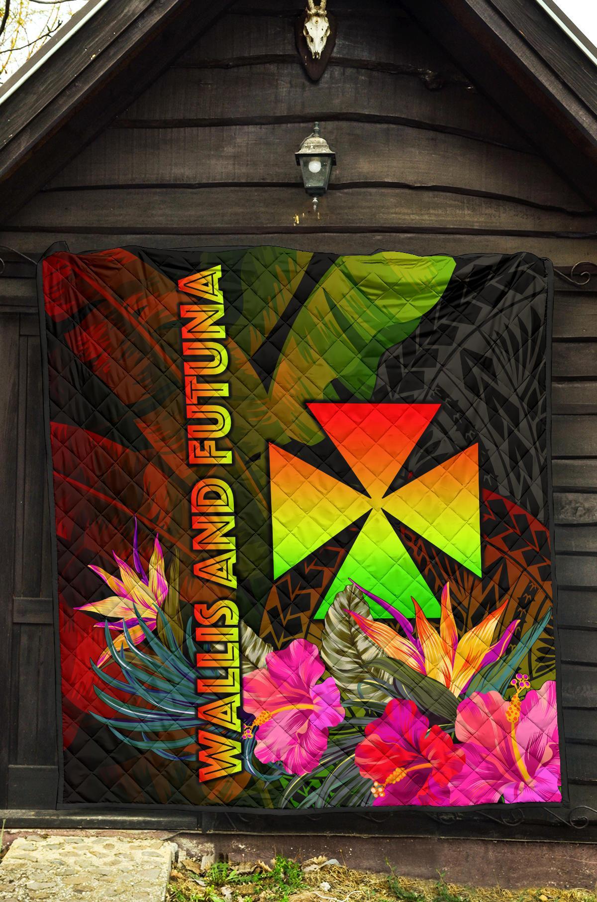 Wallis and Futuna Polynesian Premium Quilt - Hibiscus and Banana Leaves - Polynesian Pride