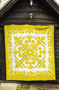 Hawaiian Premium Quilt Royal Pattern - Yellow And White - Polynesian Pride