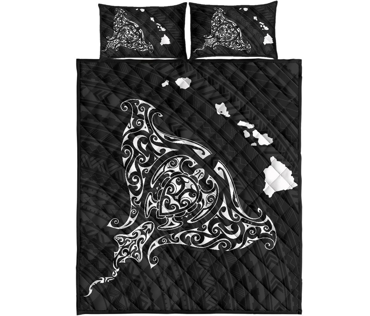 Rays Hawaii Map Polynesian Quilt Bed Set - White Black - Polynesian Pride