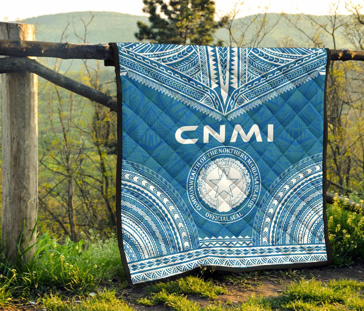 Northern Mariana Islands Premium Quilt - CNMI Seal Polynesian Chief Light Blue Version - Polynesian Pride