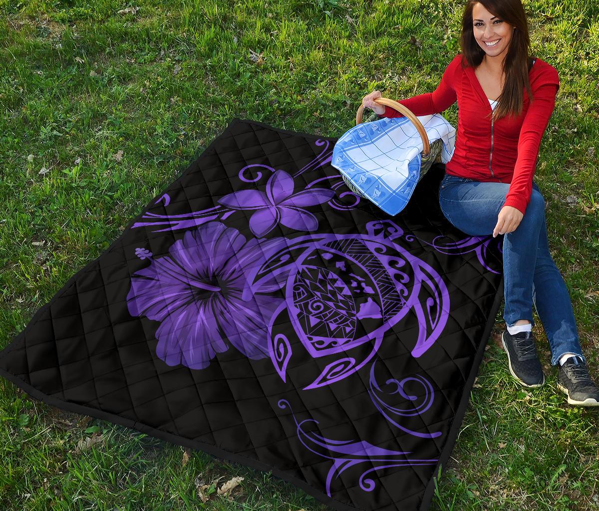 Hawaii Turtle Hibiscus Premium Quilt Purple - Polynesian Pride