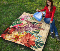 Hawaii Tropical Hibiscus Plumeria Turtle Beige Premium Quilt - Polynesian Pride