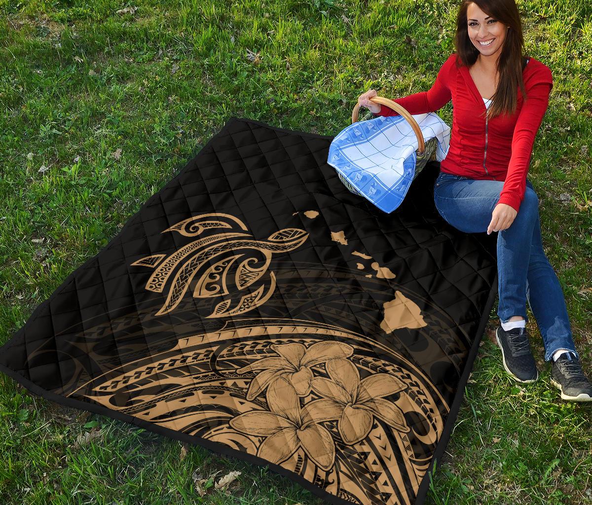 Hawaii Map Plumeria Polynesian Gold Premium Quilt - Polynesian Pride