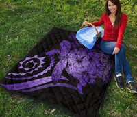 Hawaii Turtle Hibiscus Polynesian Vintage Premium Quilt - Purple - Polynesian Pride