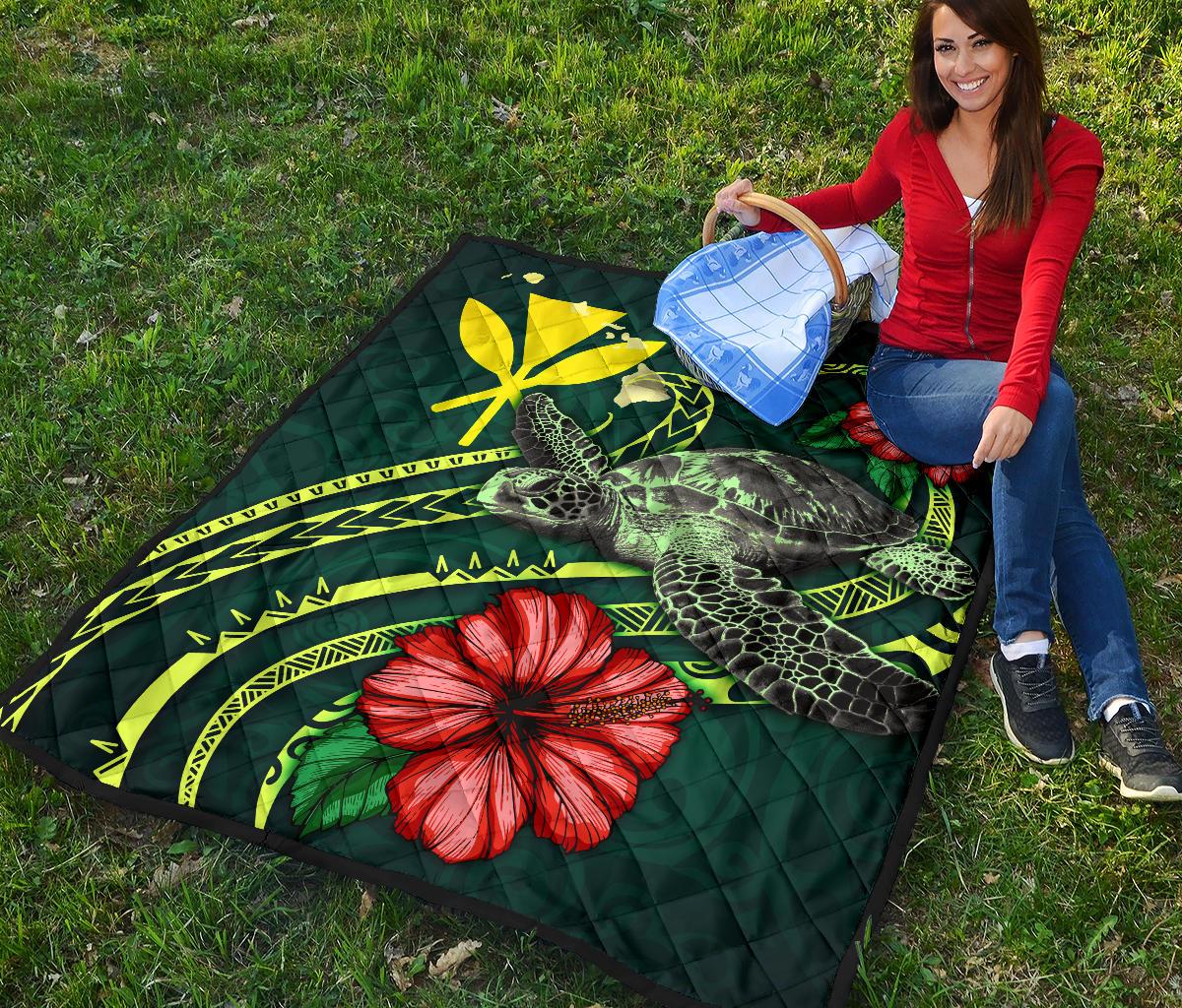 Hawaii Polynesian Premium Quilt - Green Turtle Hibiscus - Polynesian Pride
