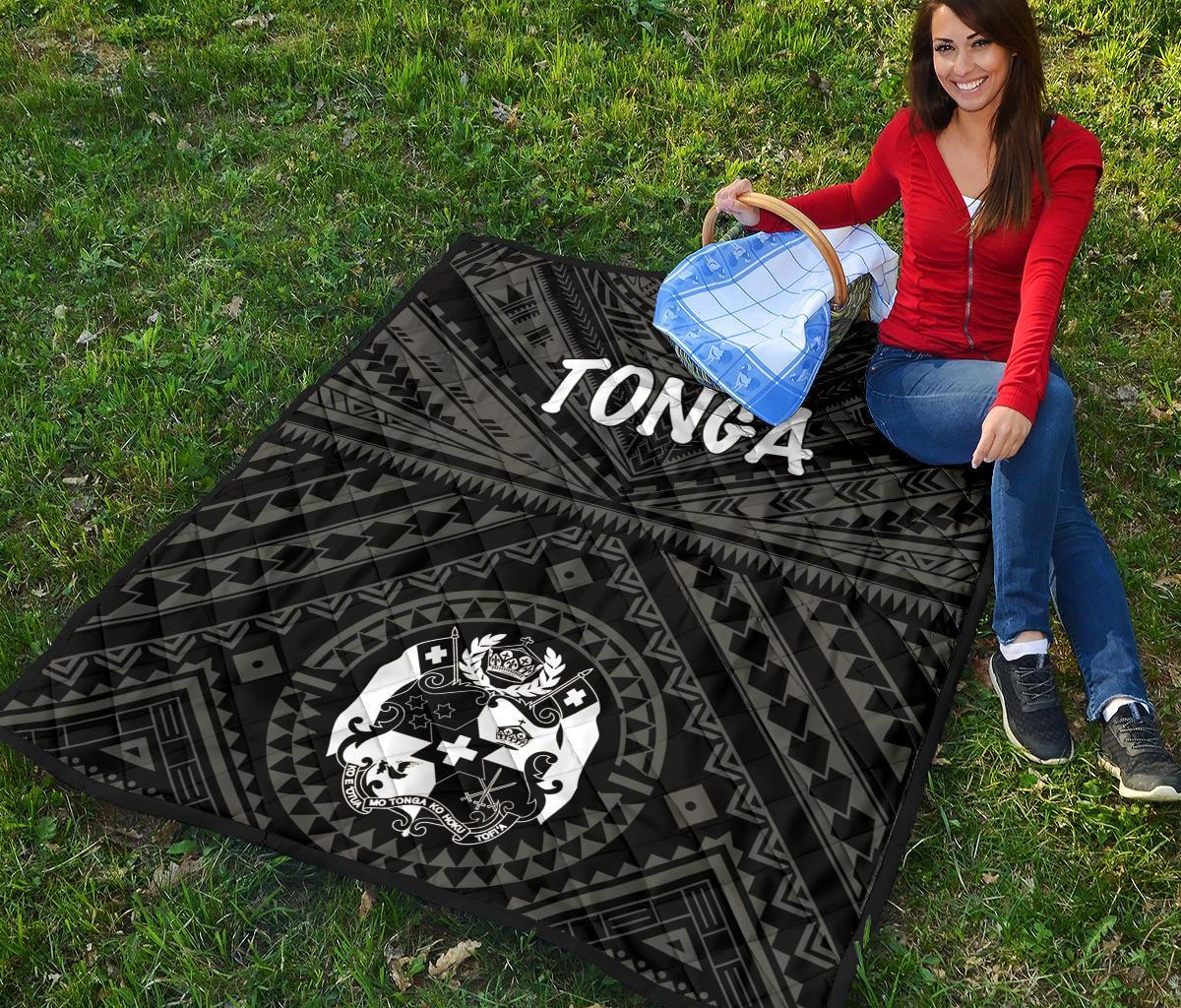 Tonga Premium Quilt - Tonga Seal With Polynesian Tattoo Style (Black) - Polynesian Pride