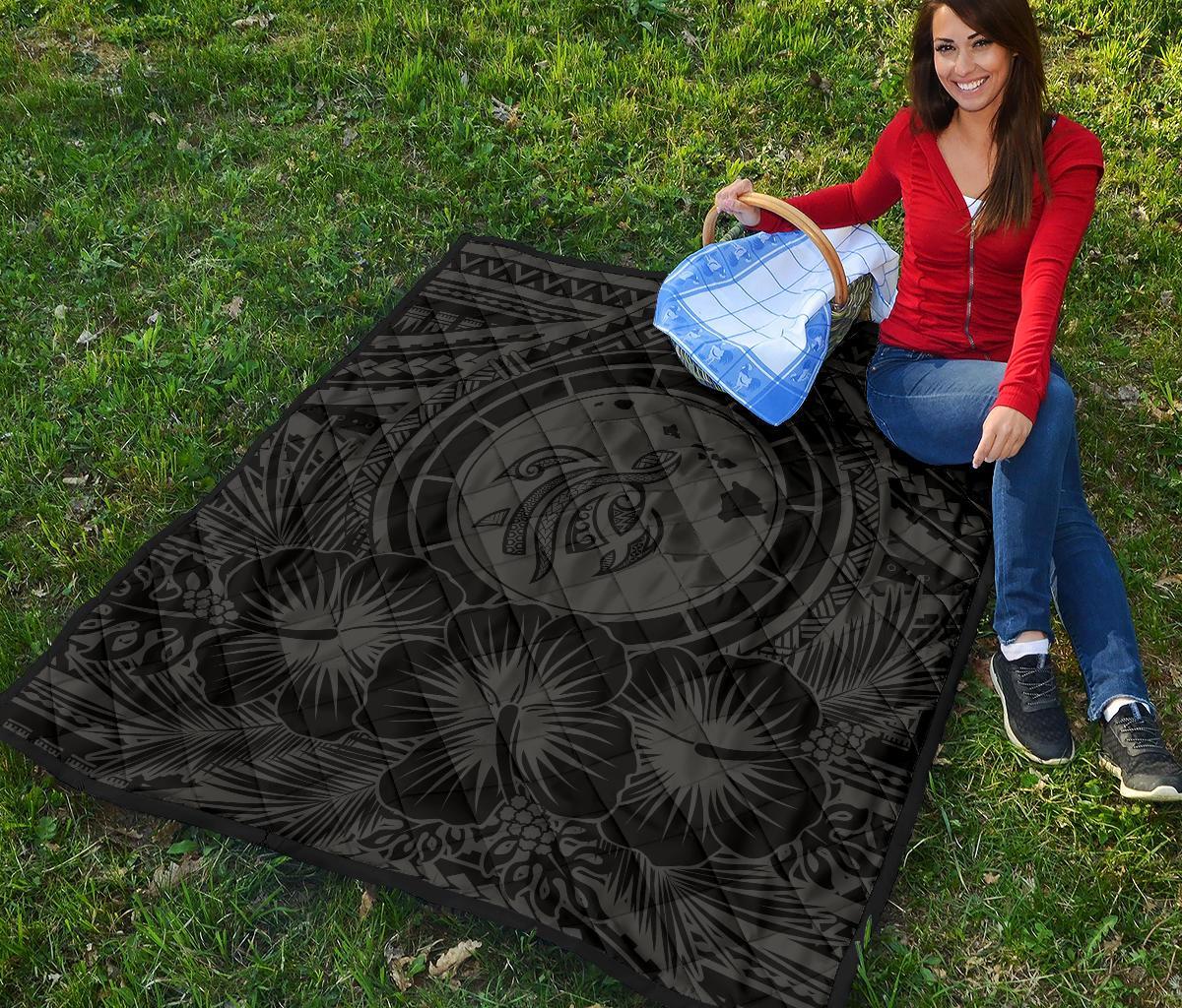 Hawaii Premium Quilt - Hawaii Map Honu Hibiscus Gray Polynesian Premium Quilt - Polynesian Pride